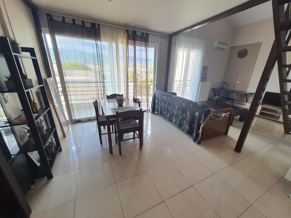 Seaside Beach Apartment Kalamata Extérieur photo