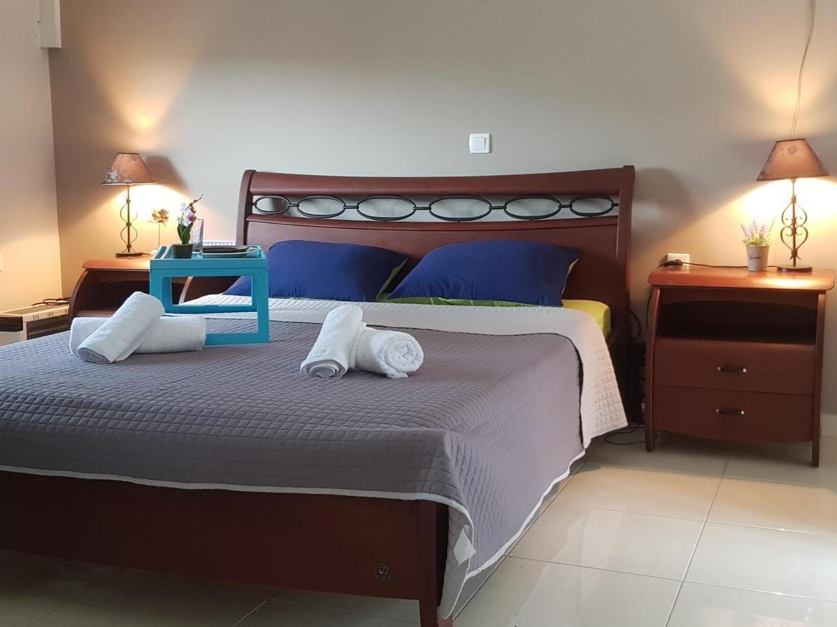 Seaside Beach Apartment Kalamata Extérieur photo