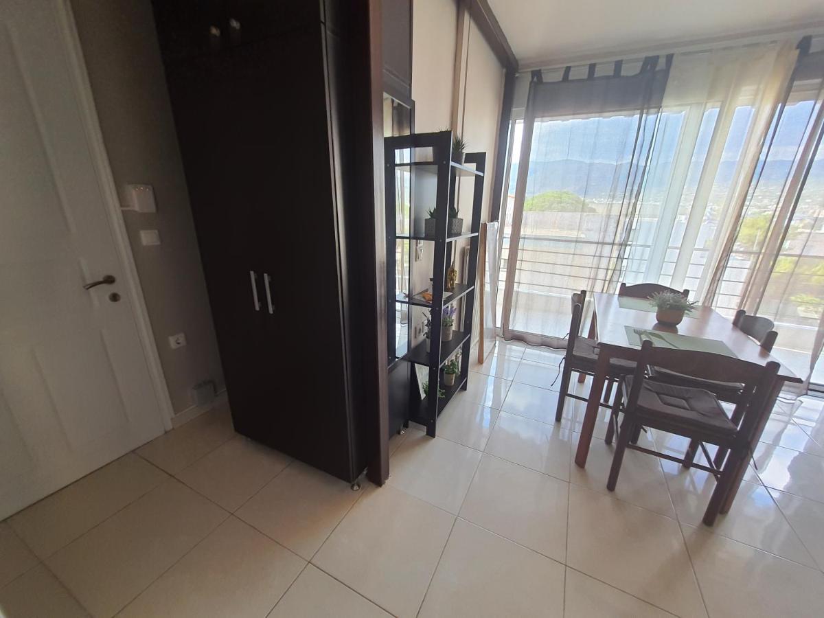 Seaside Beach Apartment Kalamata Extérieur photo